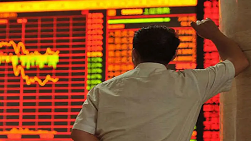 Китайские биржи начали отыгрывать падение, фото - Новости Zakon.kz от 26.08.2015 22:00