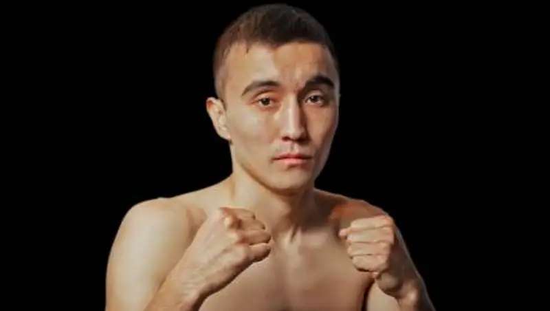 Боксер Даулет Даукенов стал чемпионом по версии WBA Asia