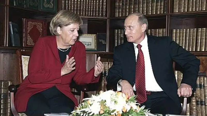 О чем говорили Меркель и Путин на переговорах в Кремле