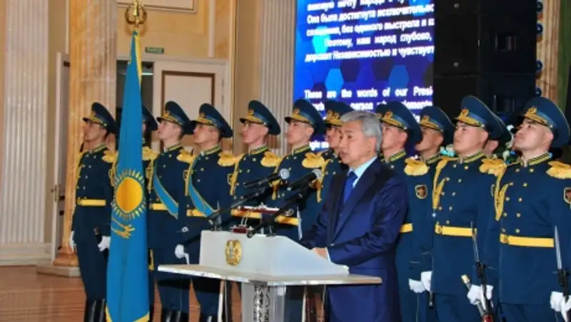 Министр обороны РК провел прием военно-дипломатического корпуса