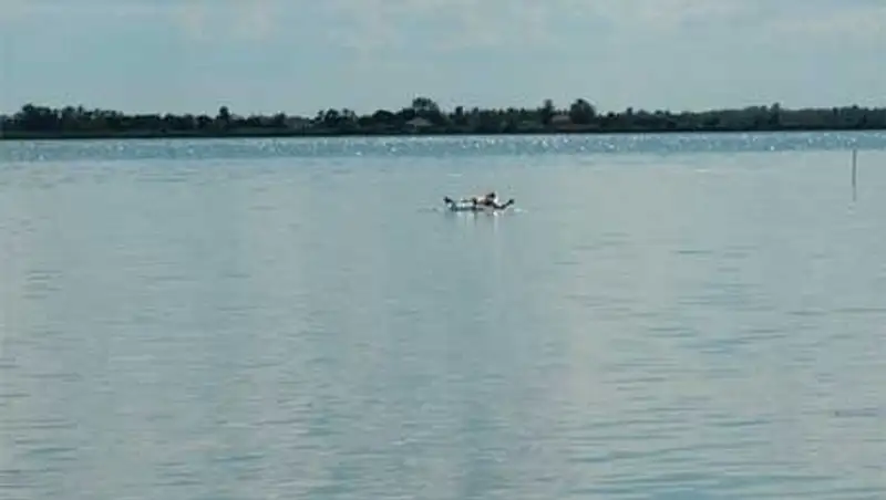 В Западно-Казахстанской области полицейские спасли тонущего ребенка