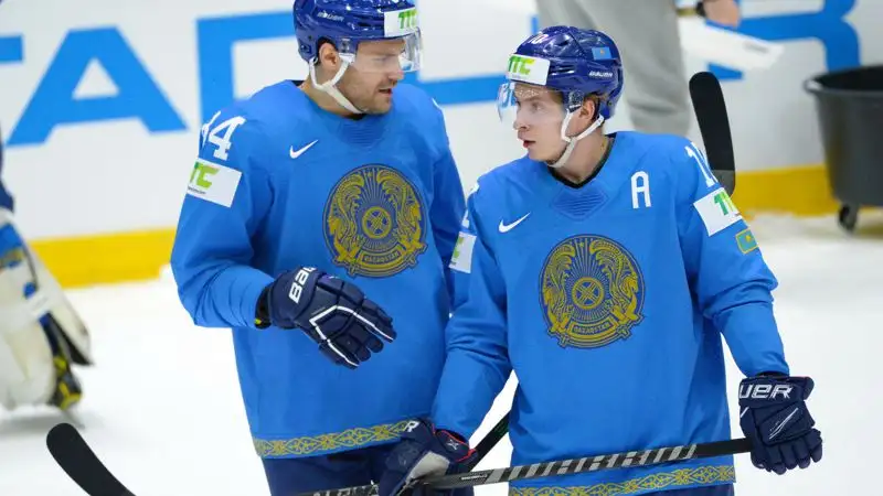 Хоккей: кто сыграет в товарищеских матчах против Кореи