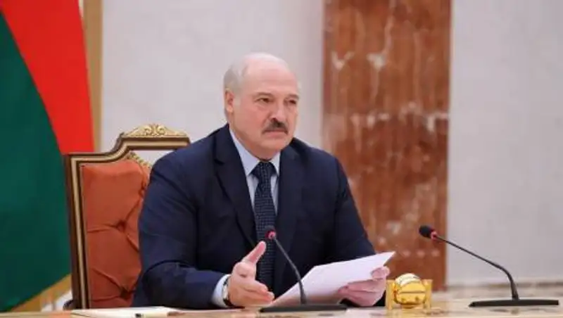 Лукашенко предлагает СНГ восстановить авиасообщение