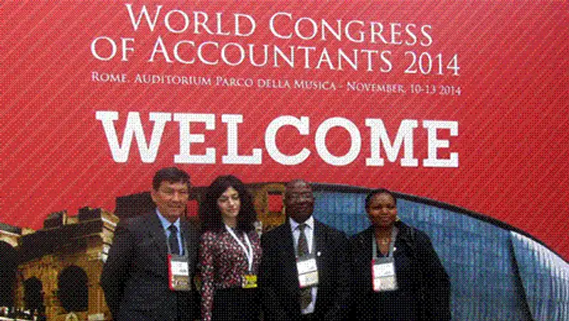 Казахстанская делегация на Всемирном Конгрессе Бухгалтеров произвела фурор, фото - Новости Zakon.kz от 17.11.2014 23:20