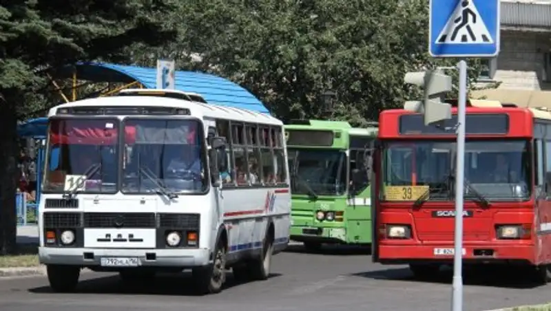 В Усть-Каменогорске в автобусах планируют внедрить оплату проезда по километражу