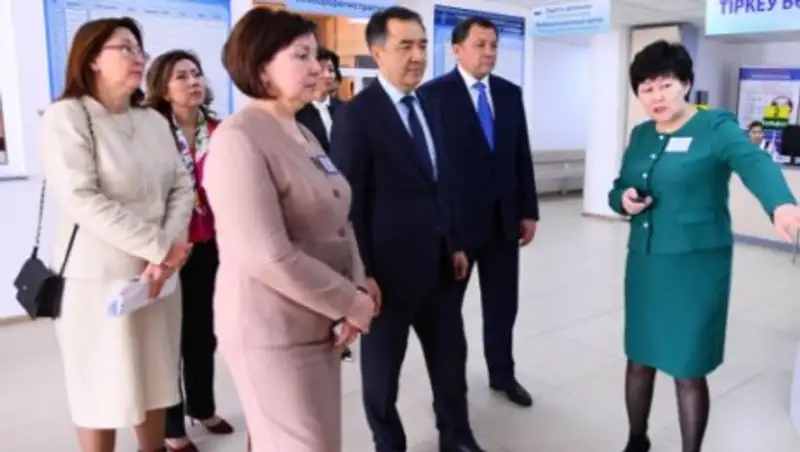 Сагинтаев обсудил с медработниками Атырауской области актуальные вопросы развития здравоохранения