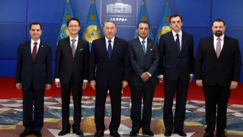 Назарбаев принял верительные грамоты от послов иностранных государств