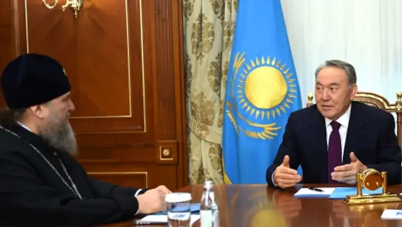 Елбасы Астана ж&#1241;не &#1178;аза&#1179;стан митрополиті Александрды &#1179;абылдады