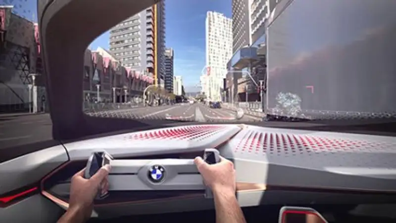 Rolls-Royce и Mini подготовили новые концепты к премьере