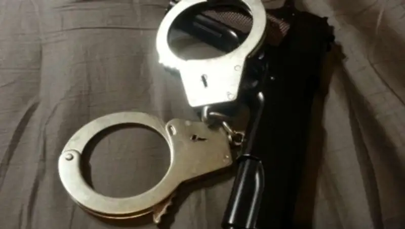 Трех военнослужащих в Петербурге подозревают в убийстве двух медсестер