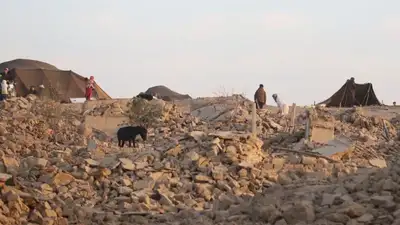 Казахстанские спасатели активно разбирают завалы после землетрясения в Афганистане