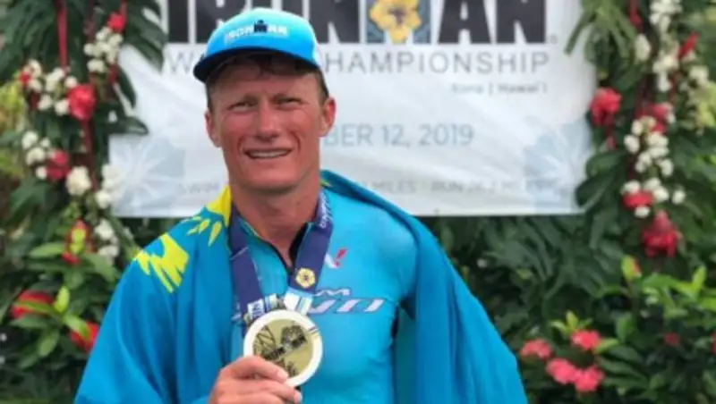 Винокуров стал чемпионом мира Ironman