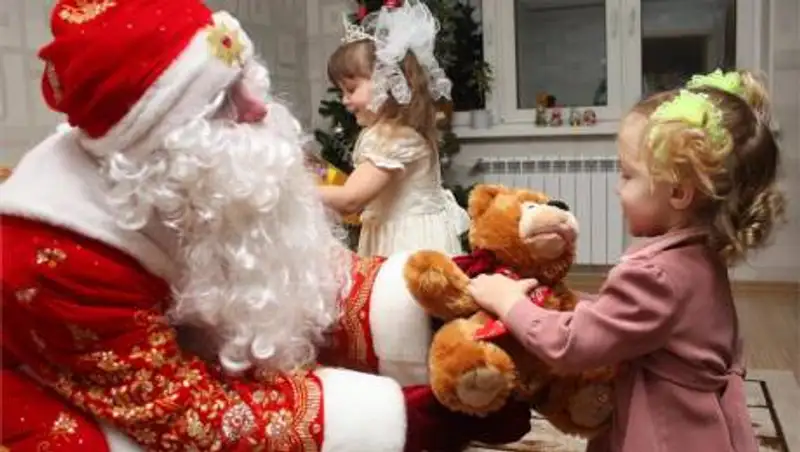 Дед Мороз не придет в гости к детям Алматы - Бекшин