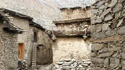 Казахстан направит спасателей в Афганистан после мощного землетрясения