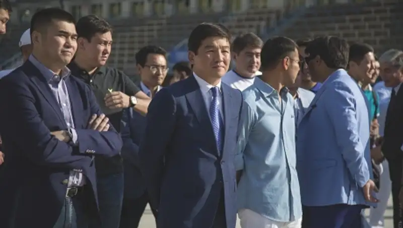 Б.Байбек: Культивирование здорового образа жизни - для нас приоритетная задача