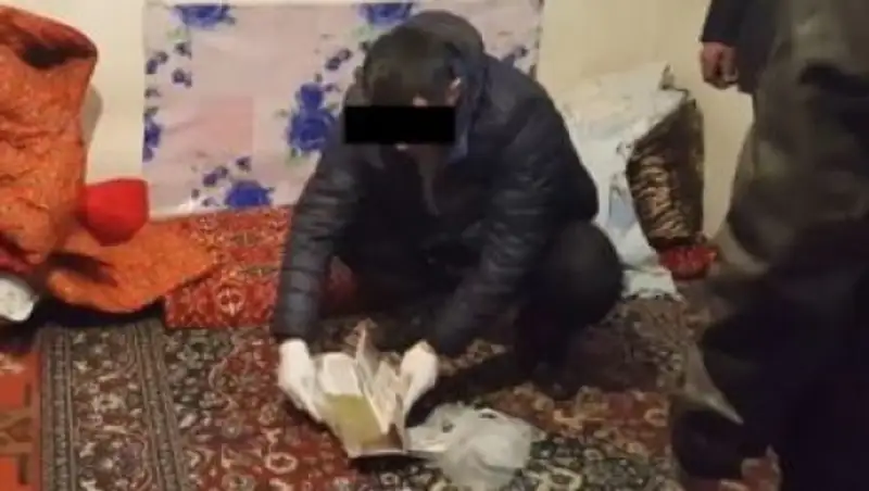 Т&#1199;ркістан т&#1201;р&#1171;ыны есірткімен &#1201;сталды