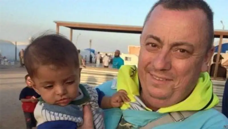 Супруга Хеннинга просит исламистов освободить его