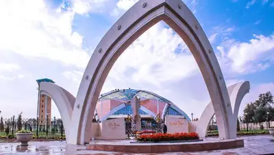 Ураган оставил без света десятки домов, фото - Новости Zakon.kz от 15.11.2022 23:18