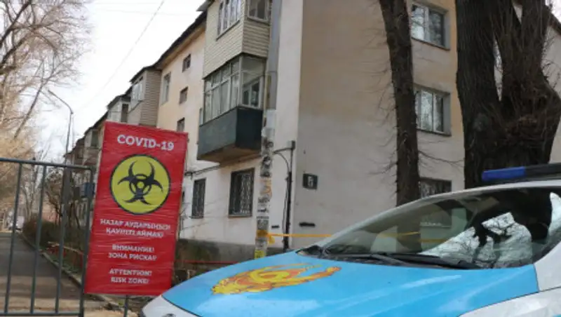 В Нур-Султане и Алматы ввели комендантский час