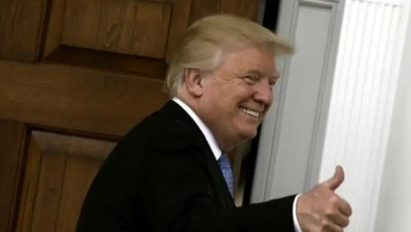 Японец разбогател на продаже бургеров, которые ел Трамп