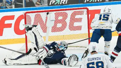 Хоккей Поражение в гостях, фото - Новости Zakon.kz от 23.10.2022 23:10