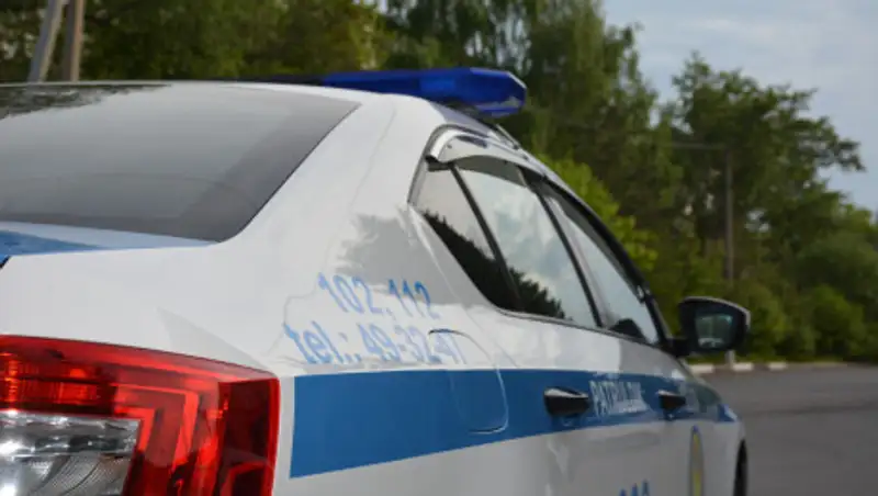 На второй день после покупки нового авто мужчина лишился прав на 7 лет