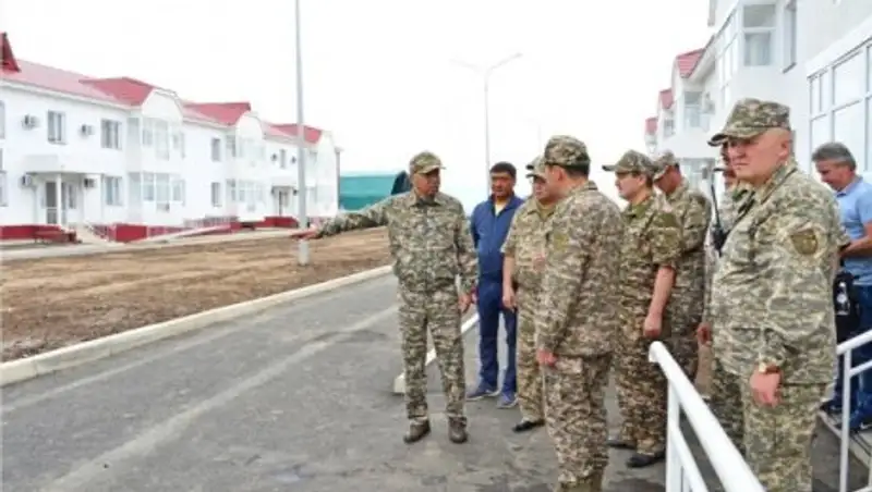 И. Тасмагамбетов навестил военнослужащих из Анголы, пострадавших во время ЧП в Отаре