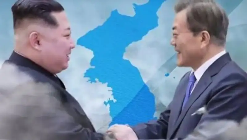 Президент Южной Кореи уговорил Ким Чен Ына встретиться с Трампом