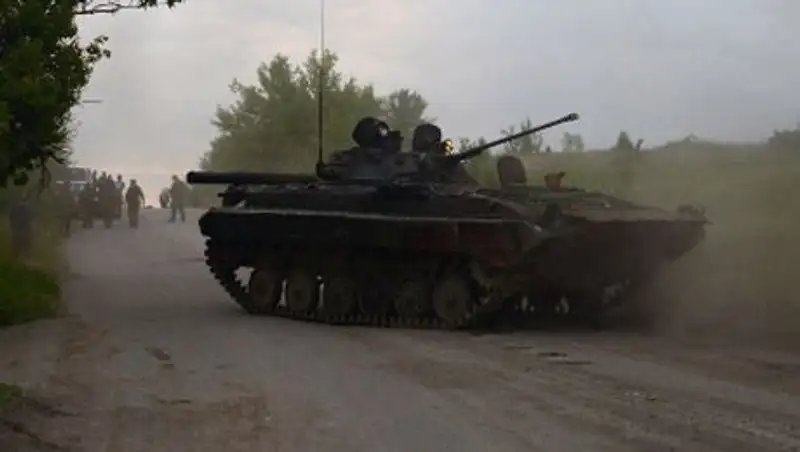 Луганская армия обвинила украинских военных в расстреле десятков своих же сослуживцев