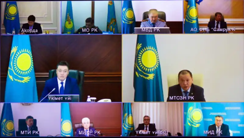 Мамин поручил принять конкретные меры по активизации занятости по госпрограммам