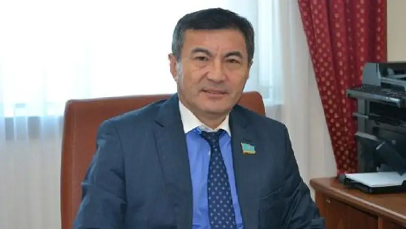 В РК отсутствуют единые данные по состоянию сетей теплоснабжения, - депутат Т.Омурзаков