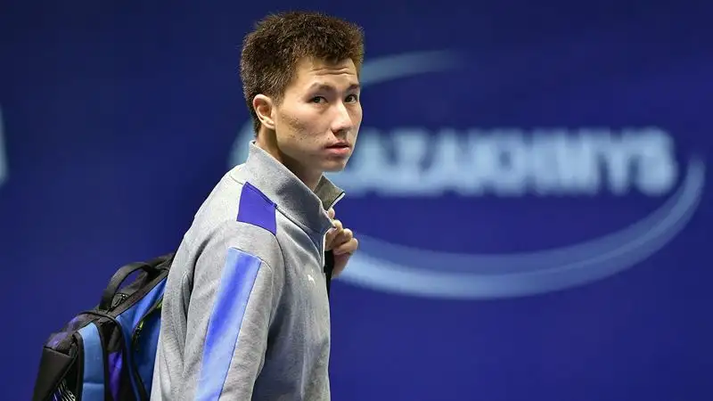 Бейбит Жукаев сотворил сенсацию на турнире в Шэньчжэне