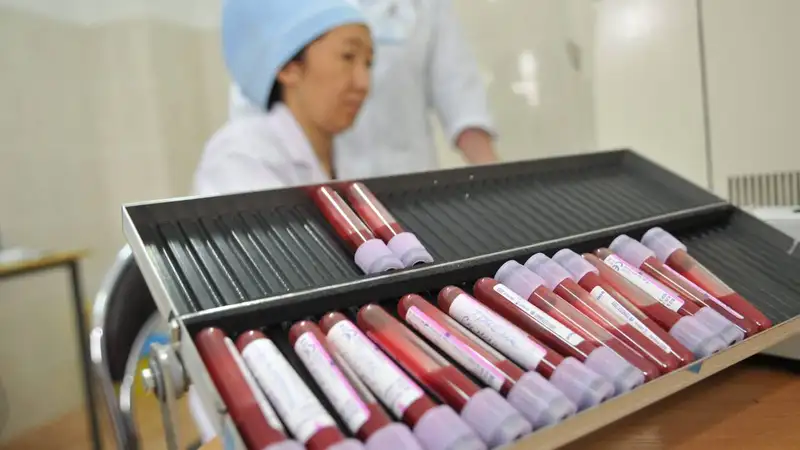 Лечение от коронавируса получают около 35 тысяч казахстанцев