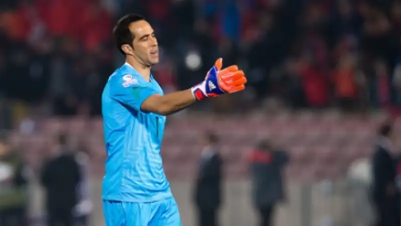 Вратарь «Барселоны» подал в суд на свой клуб