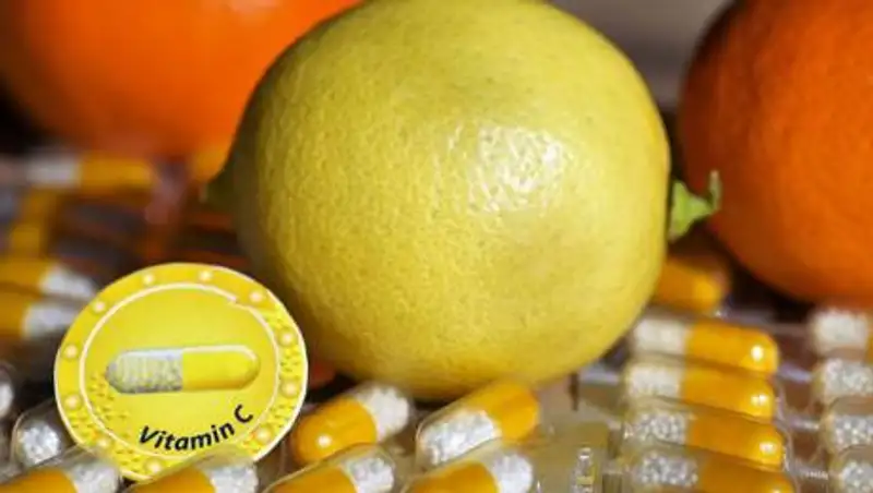 Врач назвала необходимую суточную дозу витамина C
