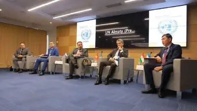 встреча, фото - Новости Zakon.kz от 21.06.2022 18:35