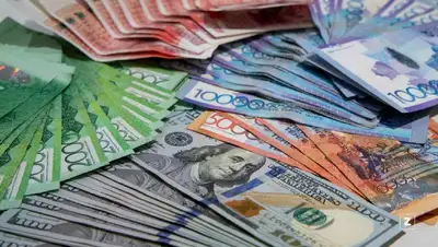 торги на бирже, фото - Новости Zakon.kz от 15.12.2021 17:26