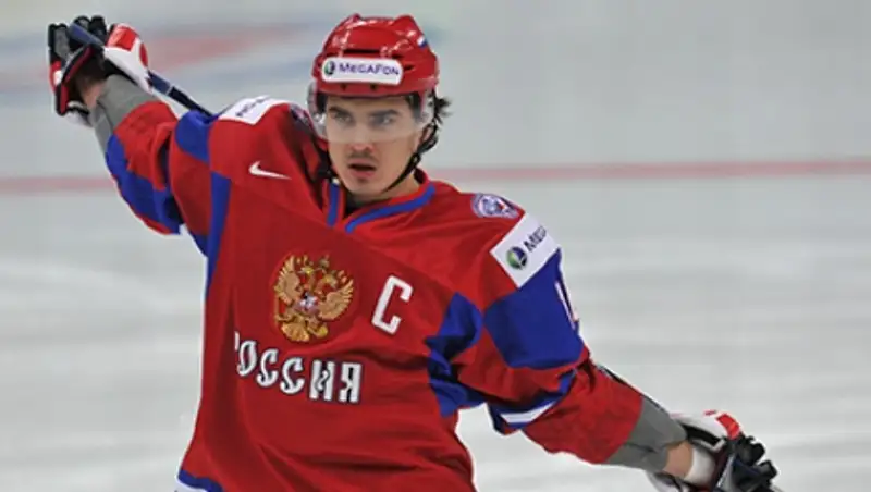В сборную России вызвали самого бесполезного хоккеиста НХЛ