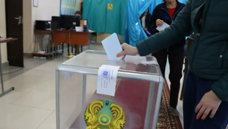 Алматинцы активно принимают участие в выборах