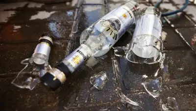 Дискуссии о политике "Не в стороне", фото - Новости Zakon.kz от 11.06.2018 20:19