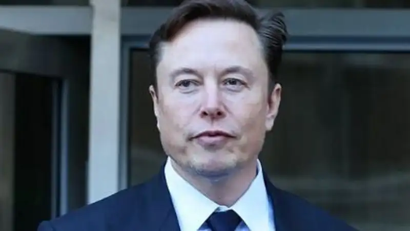 Илон Маск попросил подписчиков улучшить показатели его постов