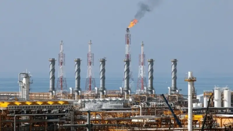 Bloomberg: Казахстан и Белоруссия смогут покупать иранскую нефть через РФ