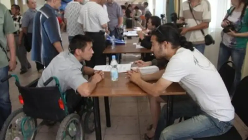 В Астане за полтора месяца трудоустроено 2,5 тыс. безработных