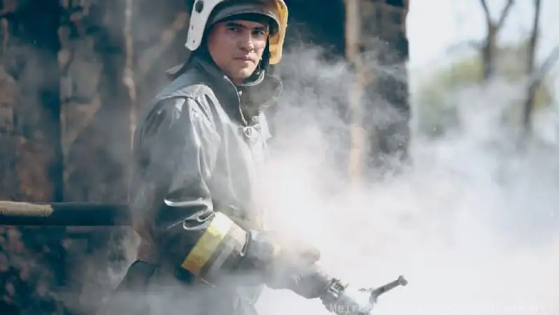 Появились новые фотографии пожарных в Костанайской области, фото - Новости Zakon.kz от 07.09.2022 12:58