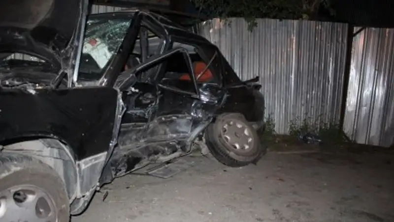 Пять человек пострадали в ДТП на Тургута Озала в Алматы