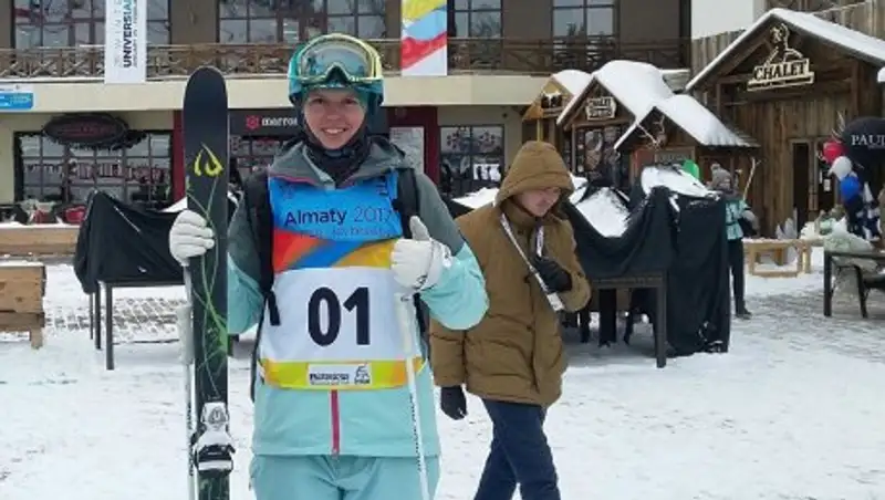 Галышева и Колмаков выиграли квалификацию в параллельном могуле на Универсиаде в Алматы