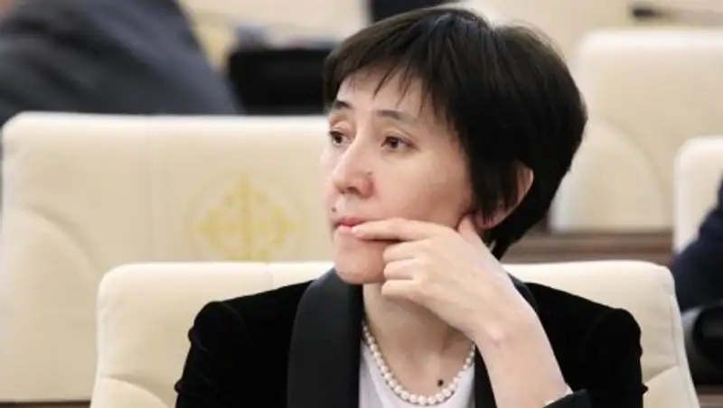 Дуйсенова прокомментировала гибель людей в Кыргызстане от казахстанского лекарства