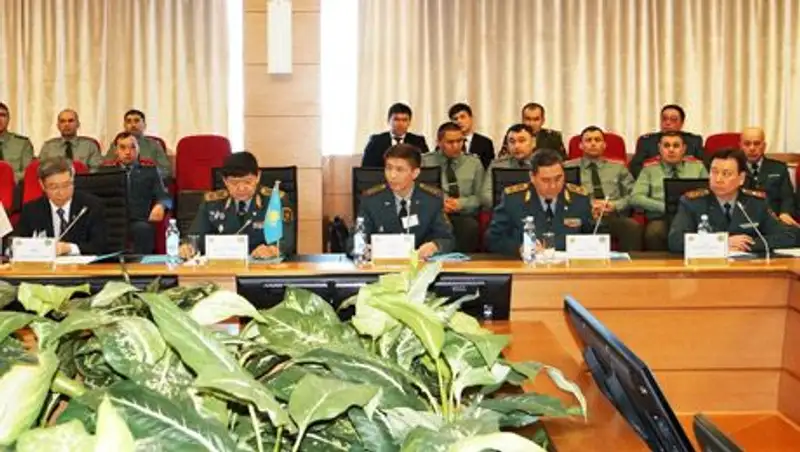 Семинар об укреплении доверия в военной области начался в Астане