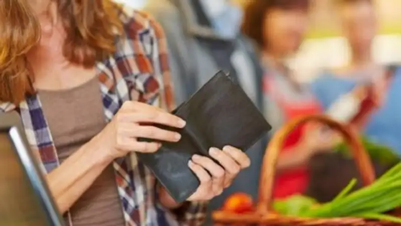 Волну подорожания на некоторые продукты принес казахстанцам богатый на праздники март