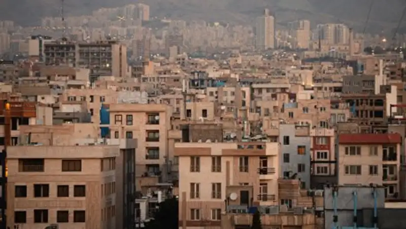 В Тегеране в результате пожара рухнуло самое старое высотное здание города